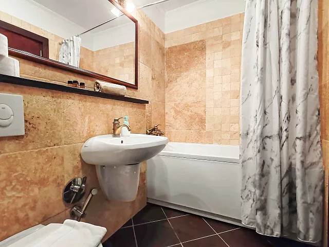 Apartment with three bedrooms and sea views, with swimming pool — photo 12